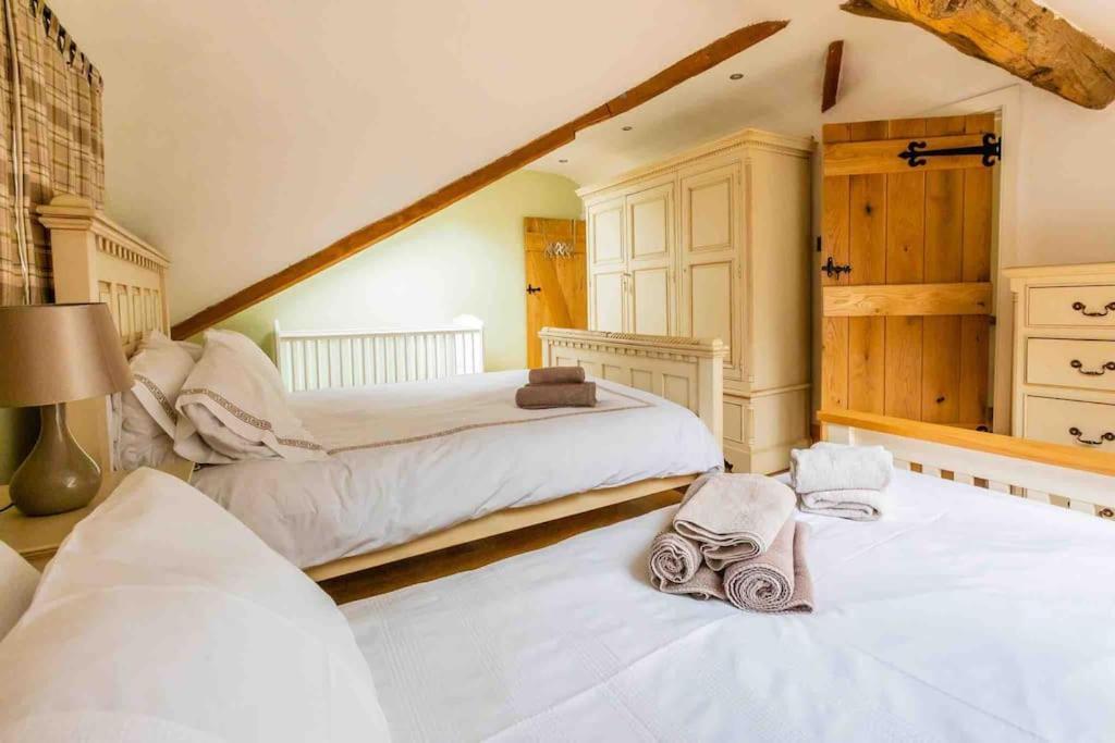 Four Bed Barn Conversion Junction 37 38 M1 Barnsley Bagian luar foto